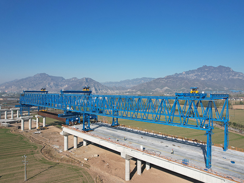 自平衡架橋機(jī)